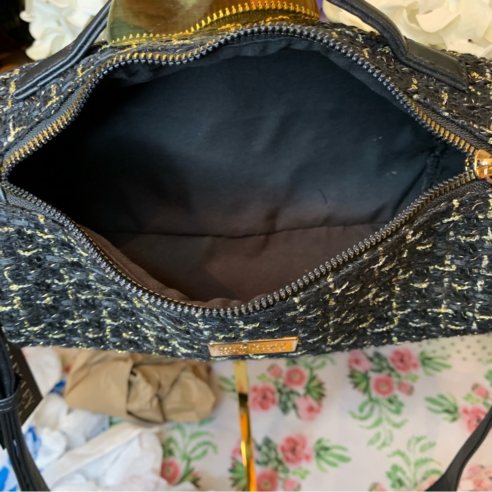Badgley Mischka Black and Gold Elegant Tweed Barrel Bag - Picture 6 of 9